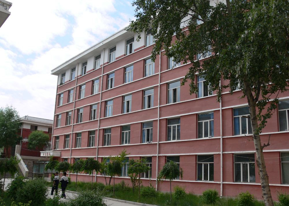 學(xué)校生活用水設(shè)備類型及特點(diǎn)